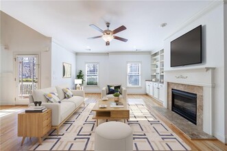 970 Samples Ln NW in Atlanta, GA - Building Photo - Building Photo