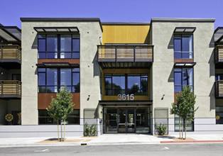 Main Street Village in Fremont, CA - Foto de edificio - Building Photo