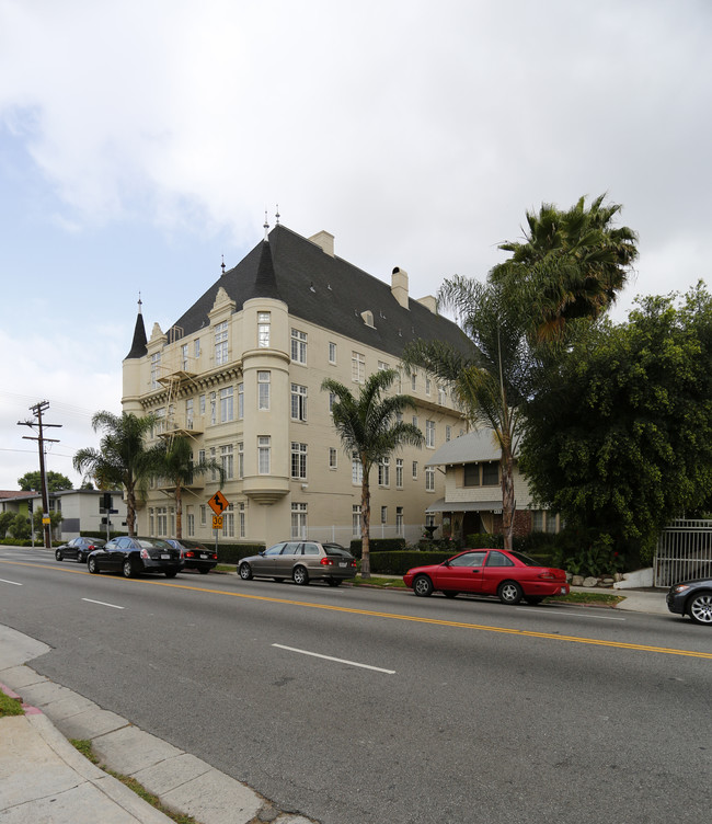 The Chateau Laurier in Los Angeles, CA - Foto de edificio - Building Photo