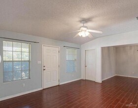 337 Roundup Cir in Edinburg, TX - Building Photo - Building Photo