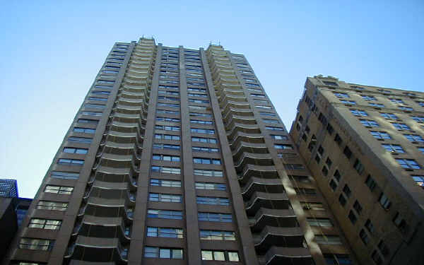 The Coronet Condominium in New York, NY - Foto de edificio