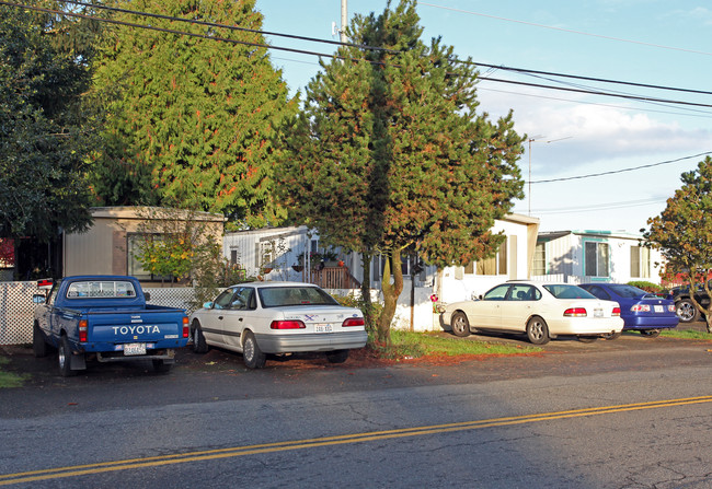 Jackson Trailer Park in Kent, WA - Building Photo - Building Photo