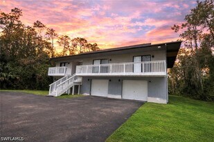 3767 Golden Gate Blvd E in Naples, FL - Building Photo