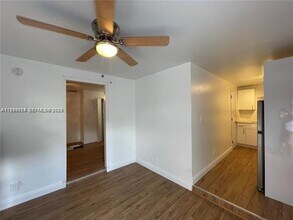 1849 Taylor St in Hollywood, FL - Building Photo - Building Photo