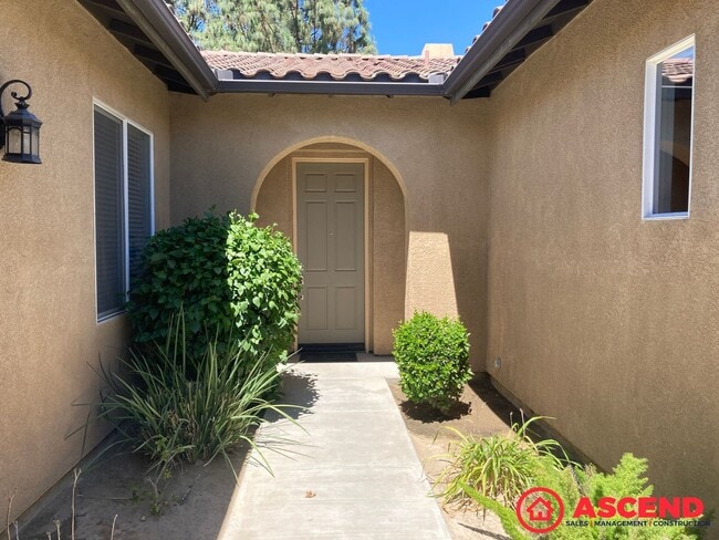 4804 Aviara Dr in Bakersfield, CA - Building Photo - Building Photo
