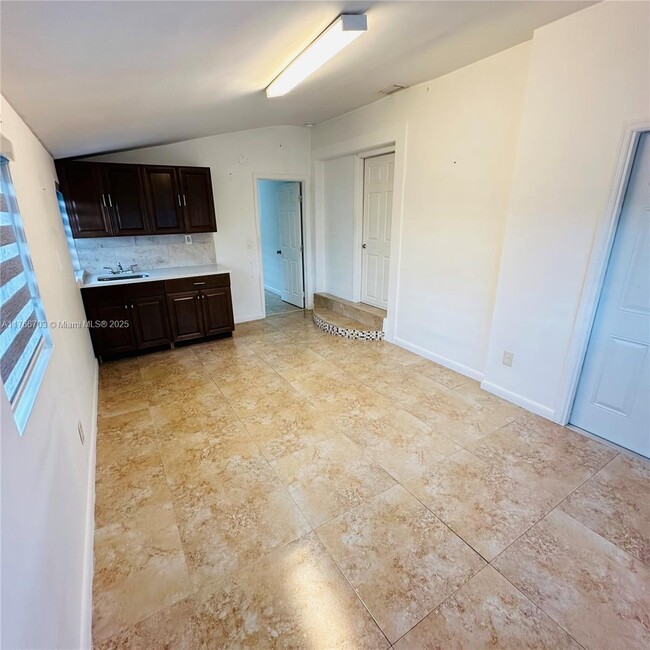 12465 SW 185th St in Miami, FL - Building Photo - Building Photo