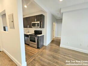 11 Peterborough St in Boston, MA - Building Photo - Building Photo