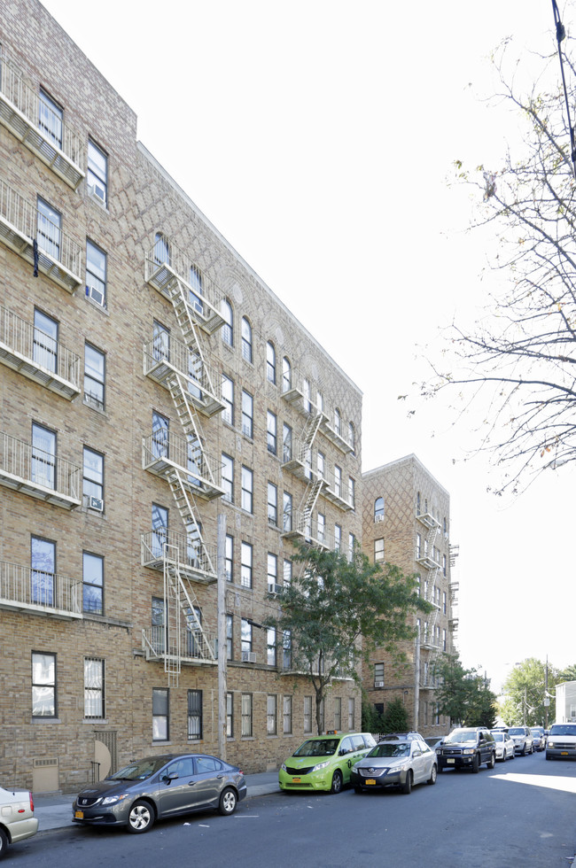 1730-1750 Montgomery Ave in Bronx, NY - Building Photo - Building Photo