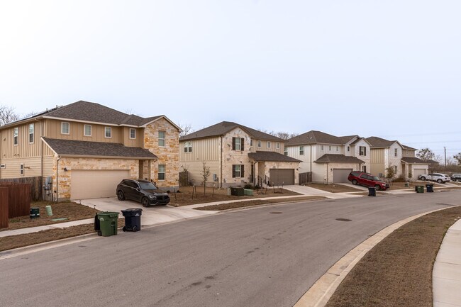 105 Fairmeadow Downs Dr