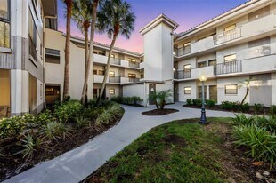 2650 Countryside Blvd in Clearwater, FL - Building Photo