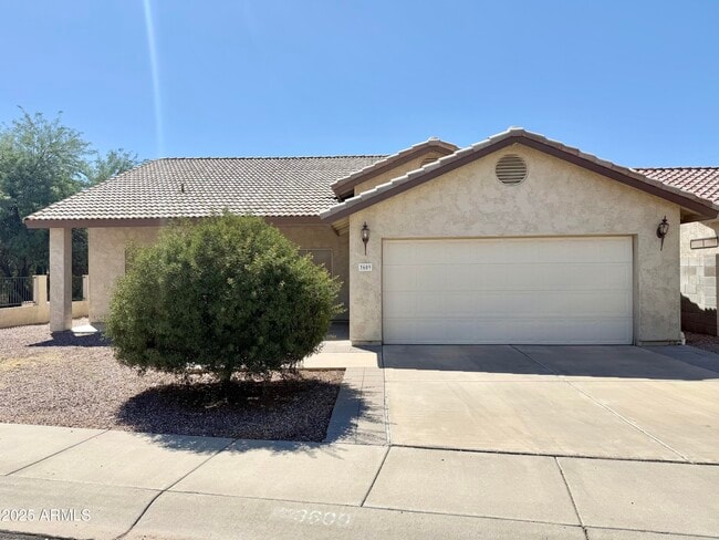 property at 3609 W Menadota Dr