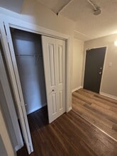 251 Erb St. W in Waterloo, ON - Building Photo - Building Photo