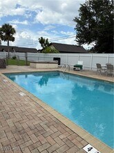 3720 SE 10th Ave in Cape Coral, FL - Building Photo - Building Photo