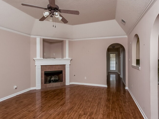 1596 Far Dr in Cordova, TN - Building Photo - Building Photo