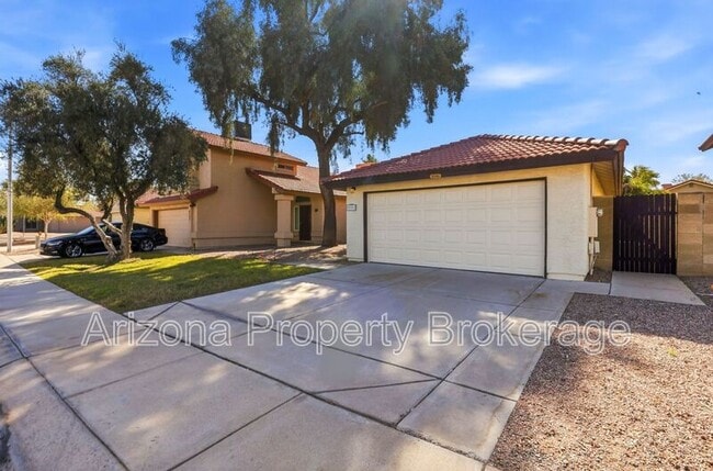 2291 W Orchid Ln in Chandler, AZ - Building Photo - Building Photo