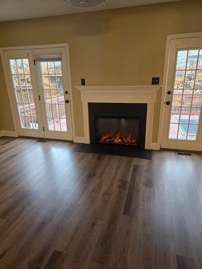 property at 9308 Gordon Ct