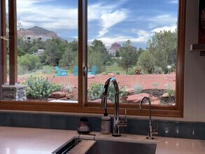 105 Rojo Dr in Sedona, AZ - Building Photo - Building Photo