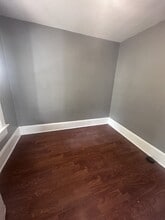 4704 Behrwald Ave in Cleveland, OH - Building Photo - Building Photo