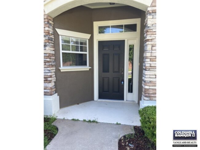 2141 Stone Creek Dr in Fleming Island, FL - Foto de edificio - Building Photo