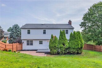 10191 Sudberry Dr in Wexford, PA - Building Photo - Building Photo