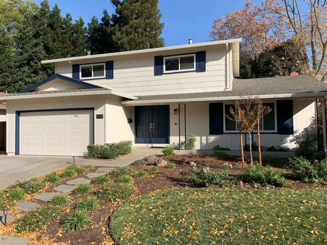 property at 4549 Sandalwood Dr