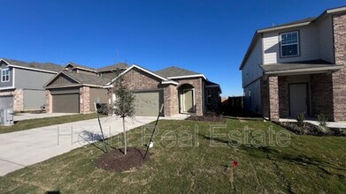 1217 Soapstone Pass in Maxwell, TX - Building Photo - Building Photo