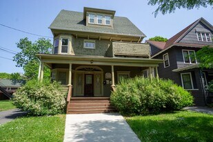 117 Concord Pl in Syracuse, NY - Building Photo