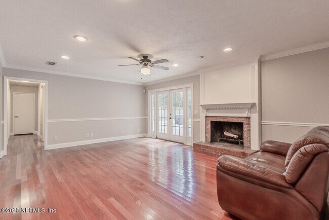 1549 Montrose Ave E in Jacksonville, FL - Building Photo - Building Photo