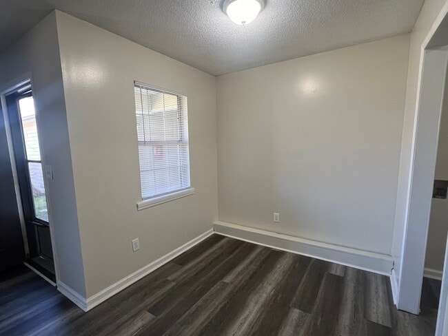 820 Sharpe Rd in Burlington, NC - Building Photo - Building Photo