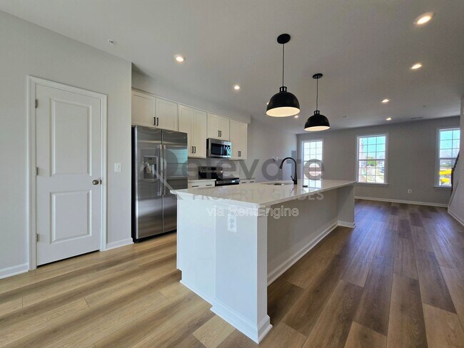 13201 Garland Ln in Midlothian, VA - Building Photo - Building Photo