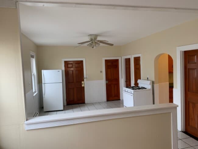 68 Russo St-Unit -#1 in Providence, RI - Building Photo - Building Photo