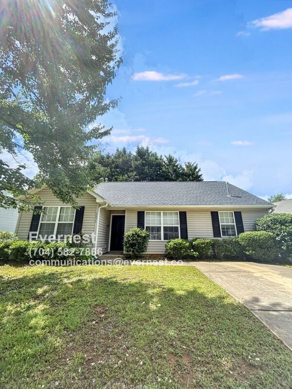 property at 2436 Fairstone Ave