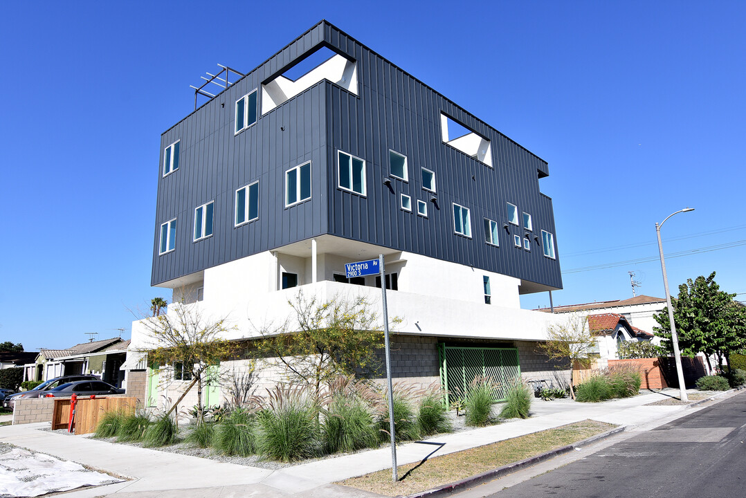 COHAUS Victoria in Los Angeles, CA - Building Photo