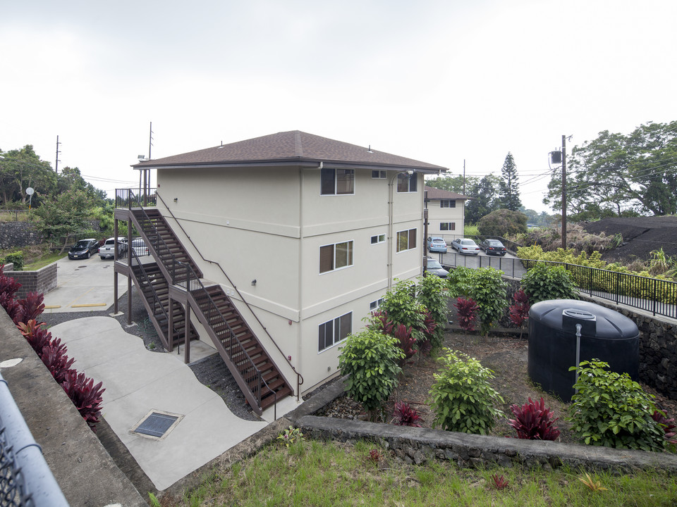 81-6229 Hind Rd in Captain Cook, HI - Foto de edificio