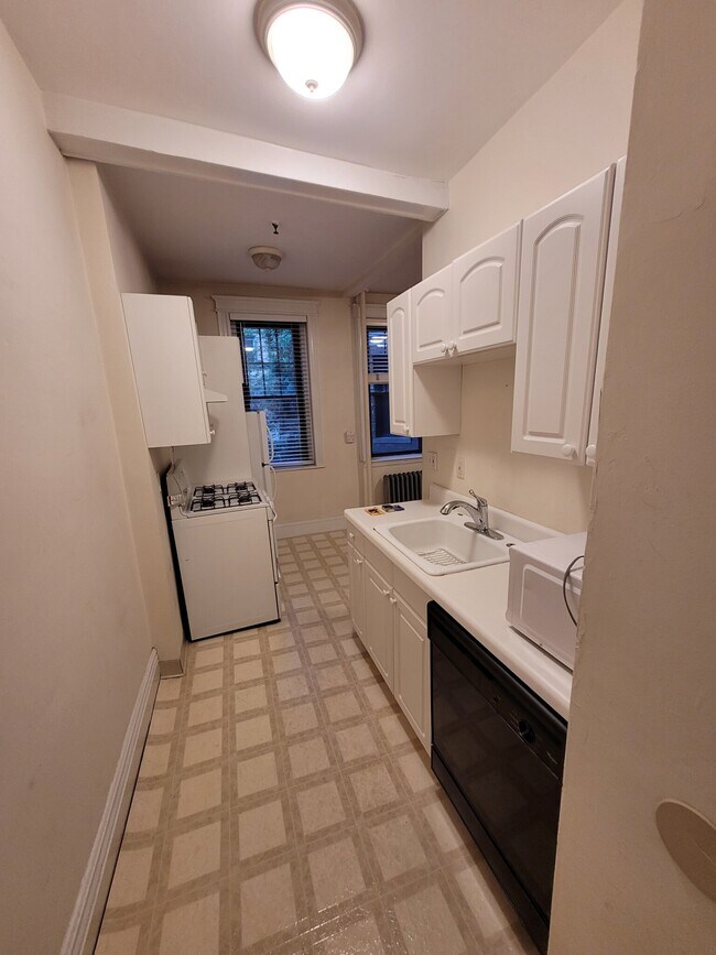 property at 60 Queensberry St