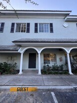 1133 Colonial Palms Way in West Palm Beach, FL - Building Photo
