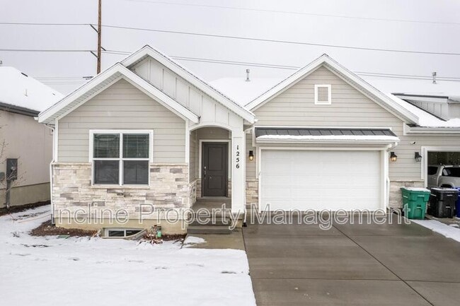 1248 W Brinkerhoff Dr