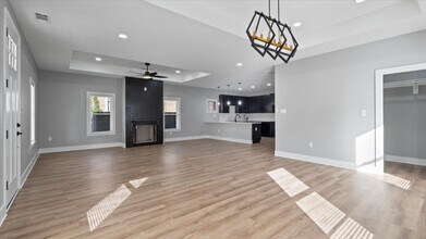 1068 Bruce St in Memphis, TN - Building Photo - Building Photo