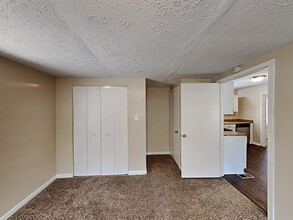 407 Gresham Rd SW in Mableton, GA - Building Photo - Building Photo