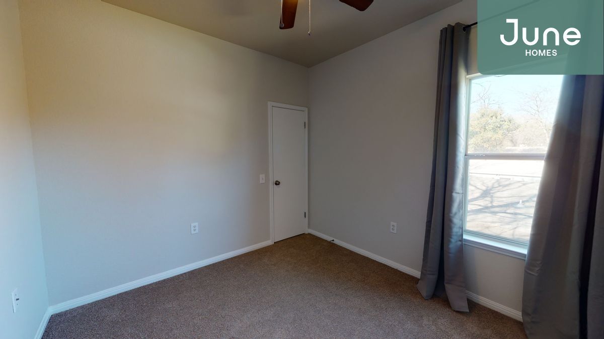 1604 Singleton Ave-Unit -E in Austin, TX - Building Photo