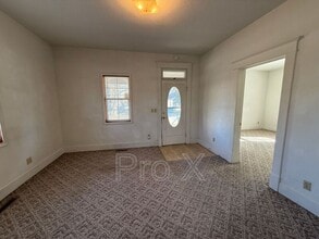 102 S Connor Ave in Joplin, MO - Building Photo - Building Photo