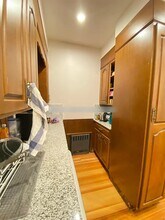 45 Bowdoin St, Unit 2 in Medford, MA - Foto de edificio - Building Photo