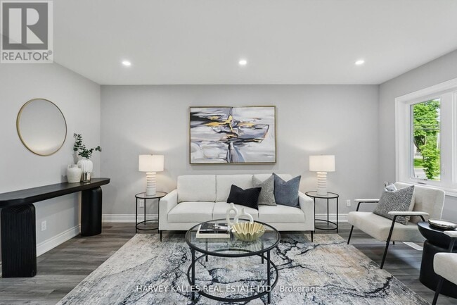 property at 1 Vanity Ct