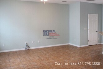 1415 Summergate Dr in Valrico, FL - Building Photo - Building Photo