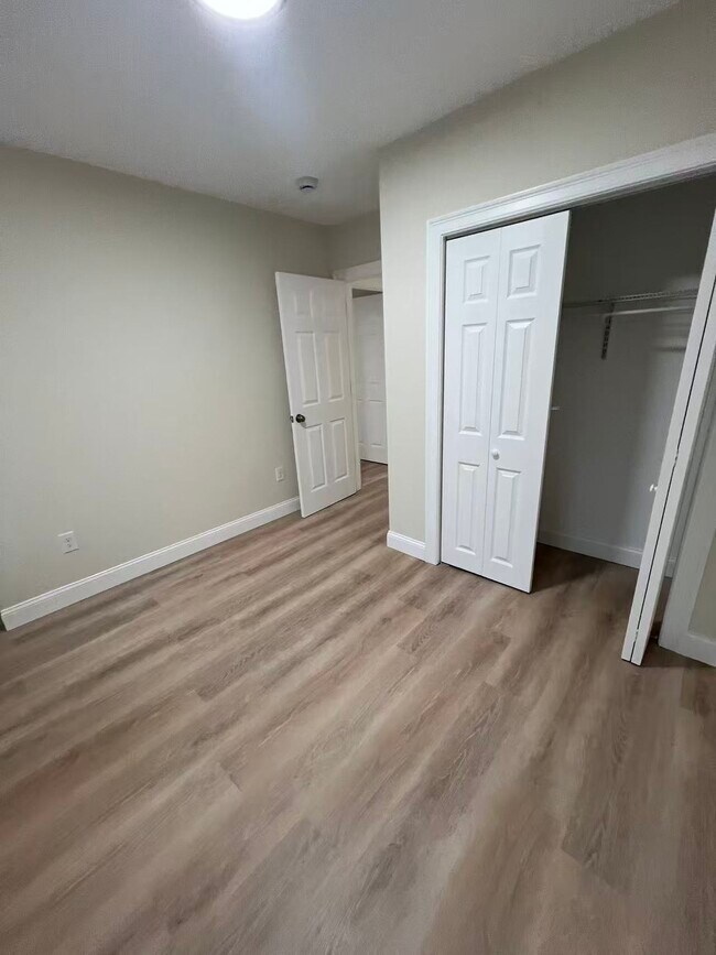 17 Hudson St, Unit 2 in Boston, MA - Building Photo - Building Photo