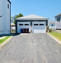 46 Bosson St, Unit #1 in Revere, MA - Building Photo - Building Photo