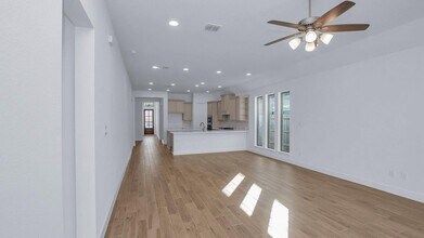 42560 Rustico Rd in Magnolia, TX - Building Photo - Building Photo