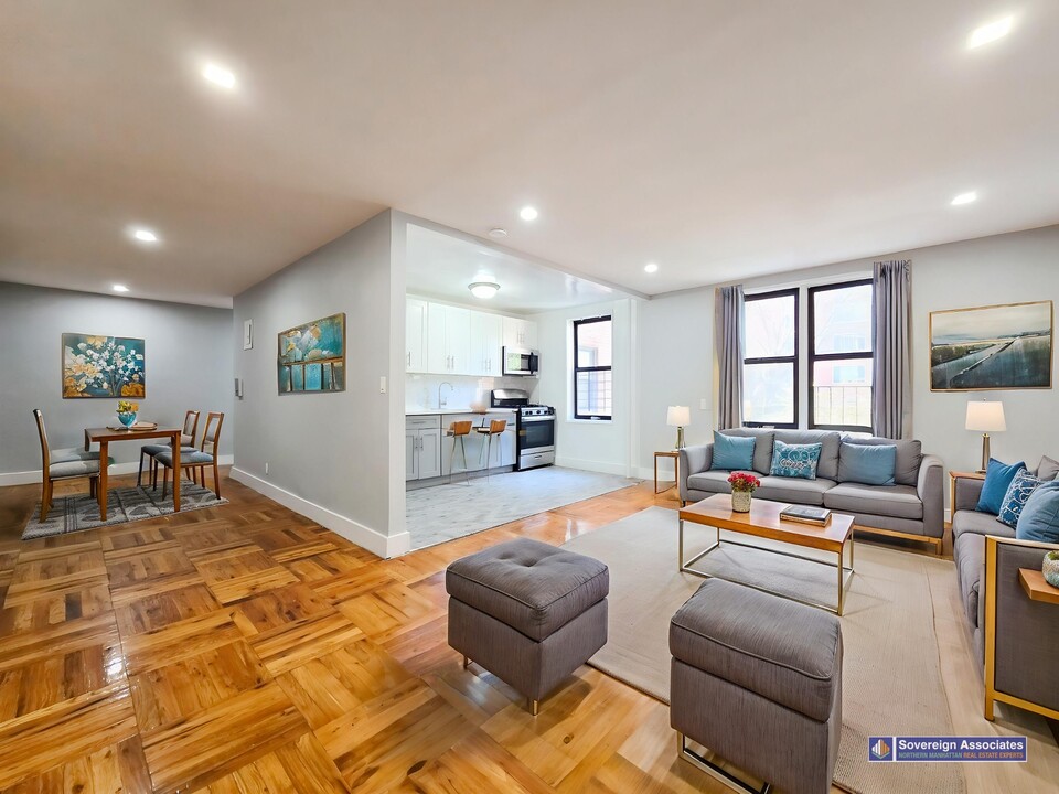 525-527 Riverdale Avenue in Yonkers, NY - Building Photo