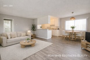 10537 Rose Ave, Unit 23 in Los Angeles, CA - Building Photo