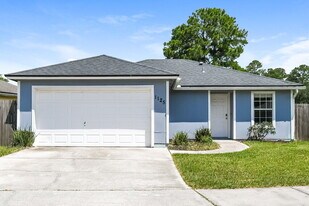 1125 Buccaneer Blvd in Green Cove Springs, FL - Building Photo